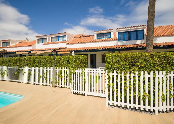 Harbour Retreat At The By Canaryscape